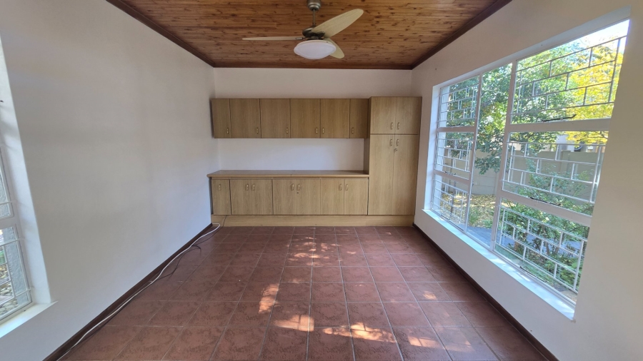 3 Bedroom Property for Sale in Langenhovenpark Free State